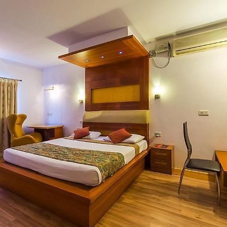 Hotel Riverside Resort And Spa Kumbakonam Zewnętrze zdjęcie