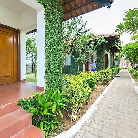 Hotel Riverside Resort And Spa Kumbakonam Zewnętrze zdjęcie