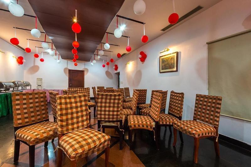Hotel Riverside Resort And Spa Kumbakonam Zewnętrze zdjęcie